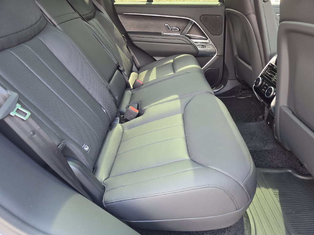 New 2026 Land Rover Range Rover SE AWD/4WD image 31