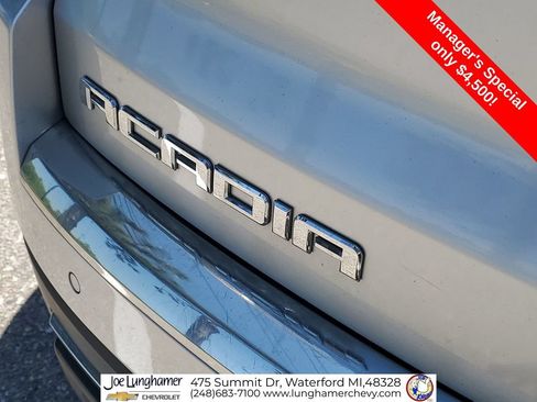 Used 2013 GMC Acadia SLE FWD image 31