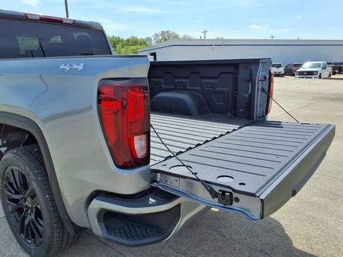 New 2026 GMC Sierra 1500 Elevation image 26