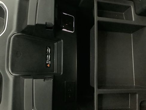 New 2026 GMC Sierra 1500 SLT w/ SLT Premium Plus Package image 28