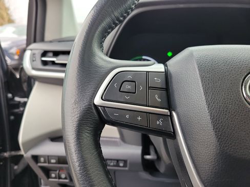 Used 2024 Toyota Sienna XLE image 22