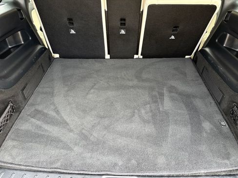 Used 2022 Mercedes-Benz GLB 250 image 10