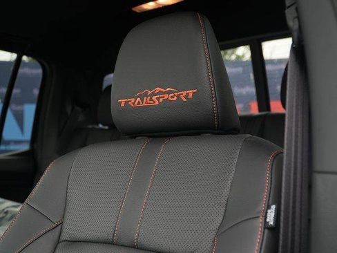 Used 2025 Honda Ridgeline TrailSport image 29