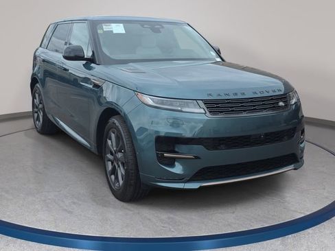 New 2026 Land Rover Range Rover Sport Dynamic SE AWD/4WD image 3