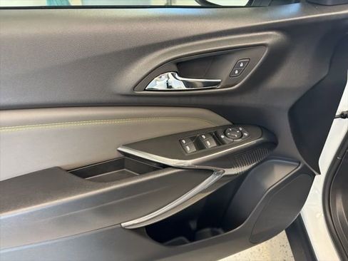 New 2026 Chevrolet Trax ACTIV w/ Driver Confidence Package FWD image 37
