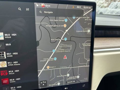 Used 2022 Tesla Model S image 29