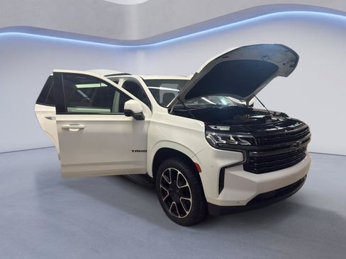 Used 2021 Chevrolet Tahoe RST w/ Luxury Package AWD/4WD image 9