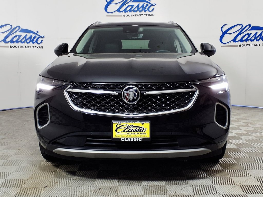 Used 2023 Buick Envision Avenir FWD image 3