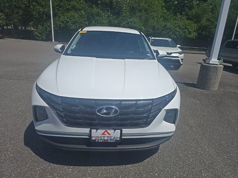 Used 2024 Hyundai Tucson SEL FWD image 2