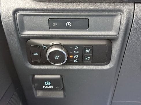 Used 2025 Ford F150 STX w/ Equipment Group 200A image 28