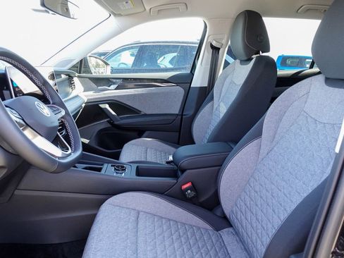 New 2025 Volkswagen Tiguan S image 12