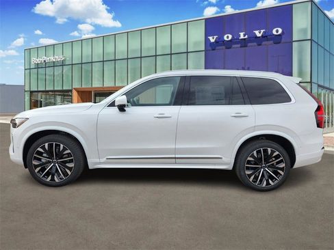 New 2026 Volvo XC90 B6 Plus w/ Protection Package Premier image 27