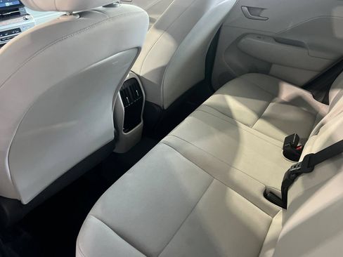 Used 2024 Hyundai Kona SEL FWD image 16