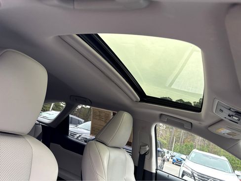 Used 2020 Lexus RX 350L Premium image 13