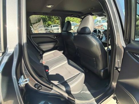 Used 2025 Subaru Forester Limited w/ Popular Package #2 AWD/4WD image 81