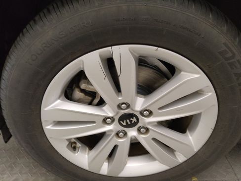Used 2019 Kia Sportage LX FWD image 31