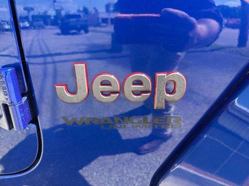 Used 2020 Jeep Wrangler Unlimited Rubicon AWD/4WD image 15