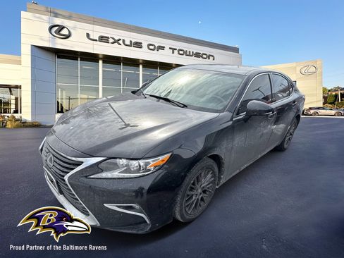 Used 2018 Lexus ES 350 w/ Premier Package image 1