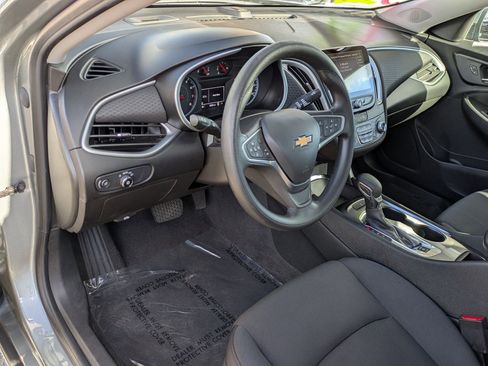Used 2023 Chevrolet Malibu LT image 12