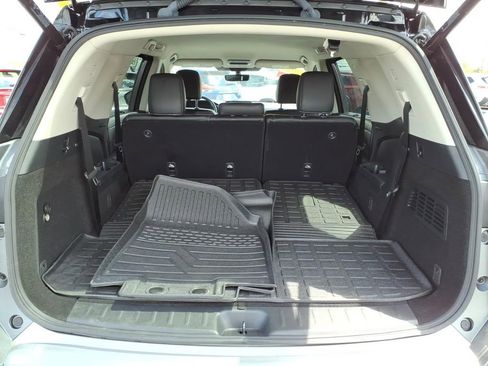 Certified 2024 Nissan Pathfinder SL AWD/4WD image 12