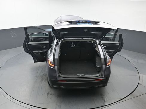 Used 2023 Honda HR-V LX image 45