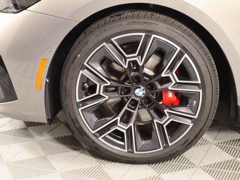 New 2025 BMW 530i w/ M Sport Package image 19