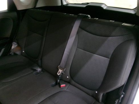 Used 2018 Kia Soul Base 4dr Crossover 6A image 17