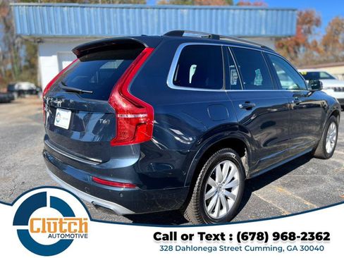 Used 2018 Volvo XC90 T6 Momentum w/ Convenience Package image 10