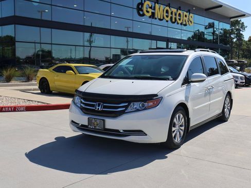 Used 2016 Honda Odyssey EX-L image 2