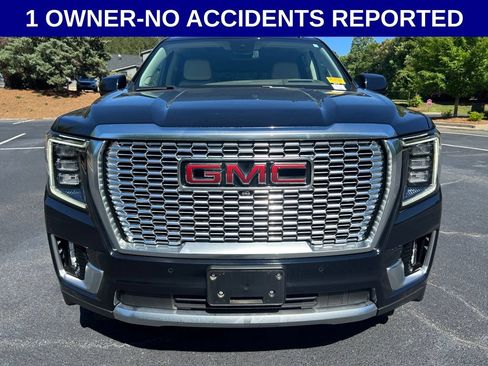 Used 2024 GMC Yukon Denali AWD/4WD image 13