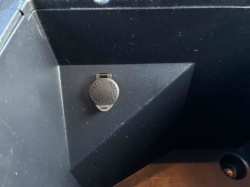 Used 2018 Toyota Tundra SR5 w/ TRD Off Road Package image 19