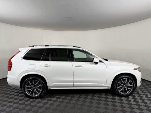 Used 2019 Volvo XC90 T6 Momentum w/ Advanced Package image 7
