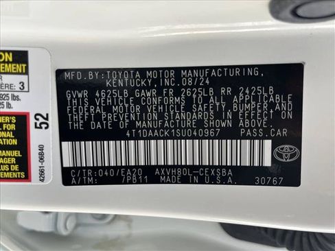 Used 2025 Toyota Camry SE FWD image 24