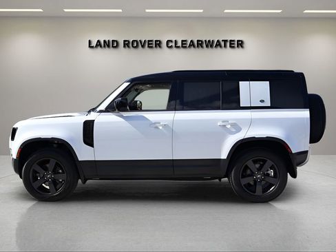 Used 2024 Land Rover Defender 110 S AWD/4WD image 2
