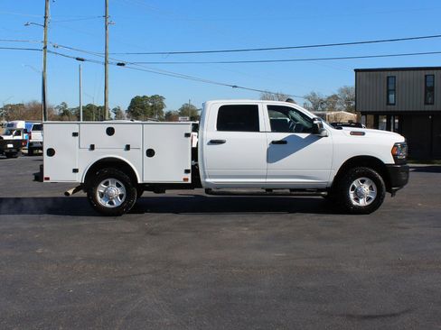 Used 2024 RAM 2500 Tradesman AWD/4WD image 7