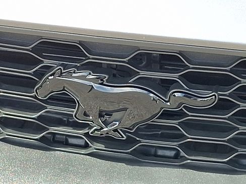 Used 2021 Ford Mustang Coupe w/ Equipment Group 101A RWD image 29