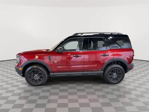 Used 2025 Ford Bronco Sport Badlands w/ Badlands Tech Package AWD/4WD image 2