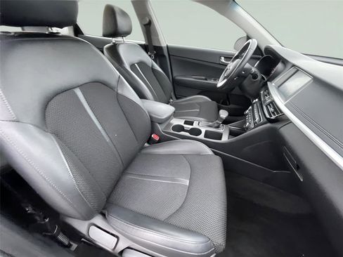 Used 2020 Kia Optima S image 21