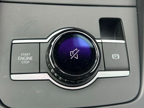 New 2026 Volkswagen Tiguan SE R-Line image 35