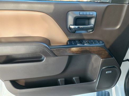 Used 2017 GMC Sierra 1500 Denali w/ Denali Ultimate Package image 31