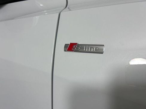 New 2026 Audi Q8 Premium Plus image 34