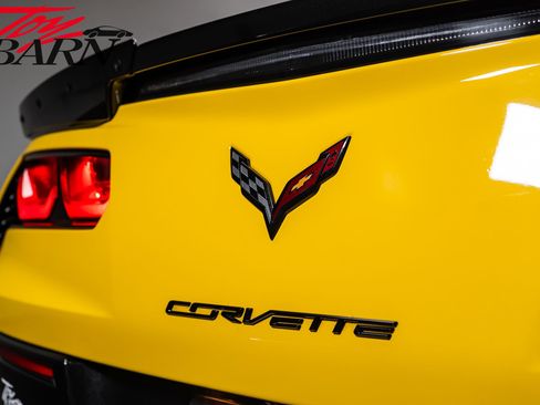 Used 2019 Chevrolet Corvette Grand Sport w/ Carbon Flash Badge Package RWD image 19