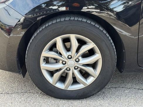 Used 2020 Kia Sedona EX image 8