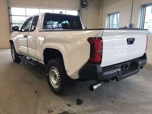 Used 2024 Toyota Tacoma SR RWD image 4