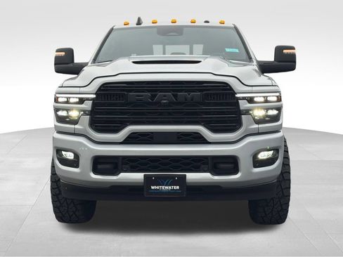 Used 2026 RAM 3500 Laramie AWD/4WD image 27