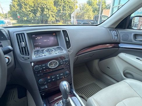 Used 2012 INFINITI G37 x Sedan w/ Premium Pkg AWD/4WD image 24