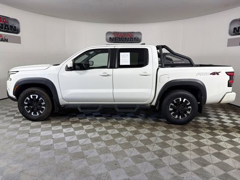 Used 2022 Nissan Frontier PRO-4X AWD/4WD image 6