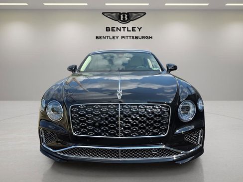 New 2025 Bentley Flying Spur Plug-In Hybrid image 2