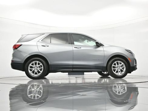 Certified 2023 Chevrolet Equinox LT FWD image 38