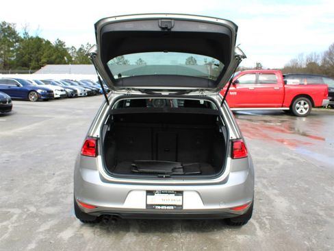 Used 2015 Volkswagen Golf TDI S image 30